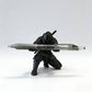 ⚔️🖊️ Kreativer, im 3D-Druck hergestellter „Ninja Warrior“-Stifthalter – 50 % Rabatt! Einzigartige Schreibtischdekoration, bietet Platz für Stifte und Schreibutensilien – perfekt für Büros und Gamer. 🔥✨