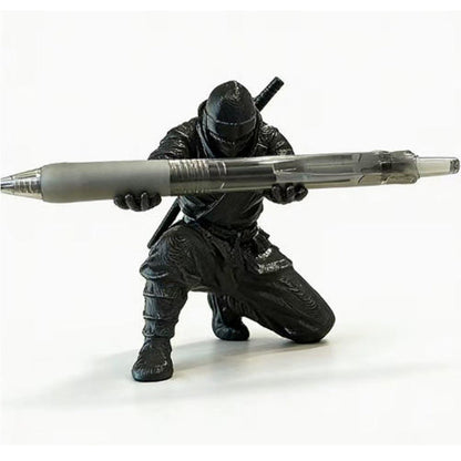 ⚔️🖊️ Kreativer, im 3D-Druck hergestellter „Ninja Warrior“-Stifthalter – 50 % Rabatt! Einzigartige Schreibtischdekoration, bietet Platz für Stifte und Schreibutensilien – perfekt für Büros und Gamer. 🔥✨